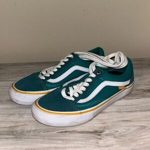 Vans Shoes Ultra Cushion Pro skate shoes - 6.5 men’s
